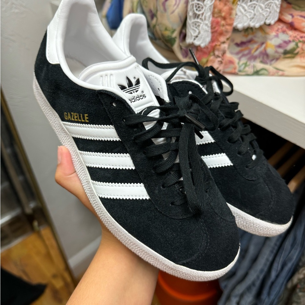 Adidas gazelle size men’s 6